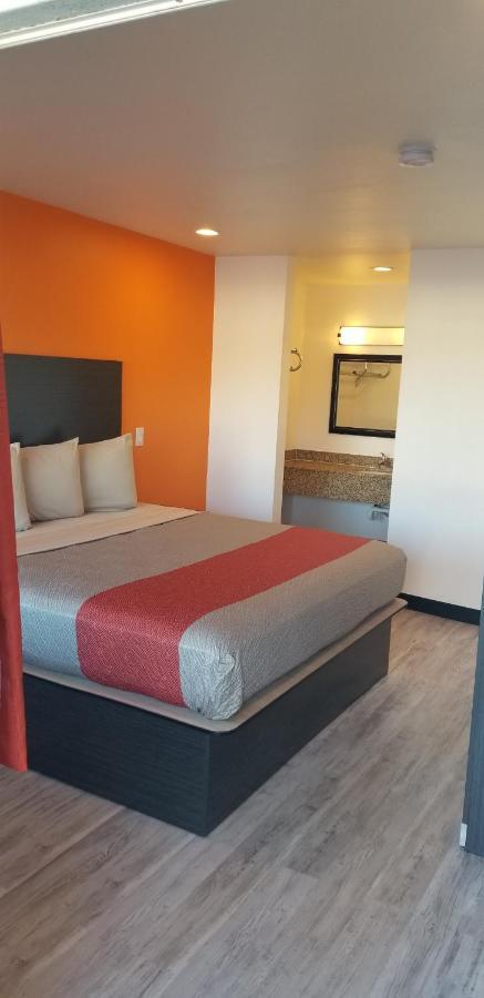 Budget Motel Of Usa ไฮน์สวิลล์ ภายนอก รูปภาพ