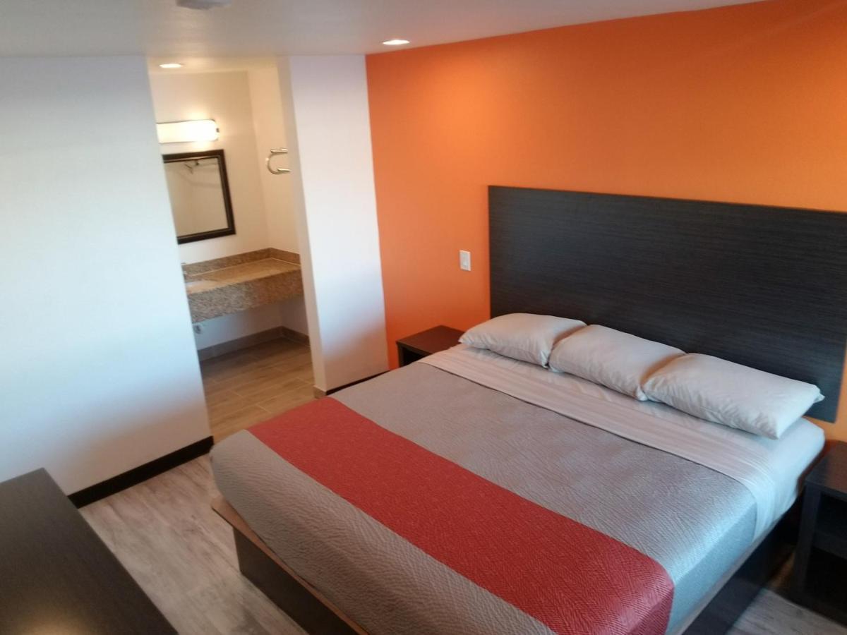 Budget Motel Of Usa ไฮน์สวิลล์ ภายนอก รูปภาพ